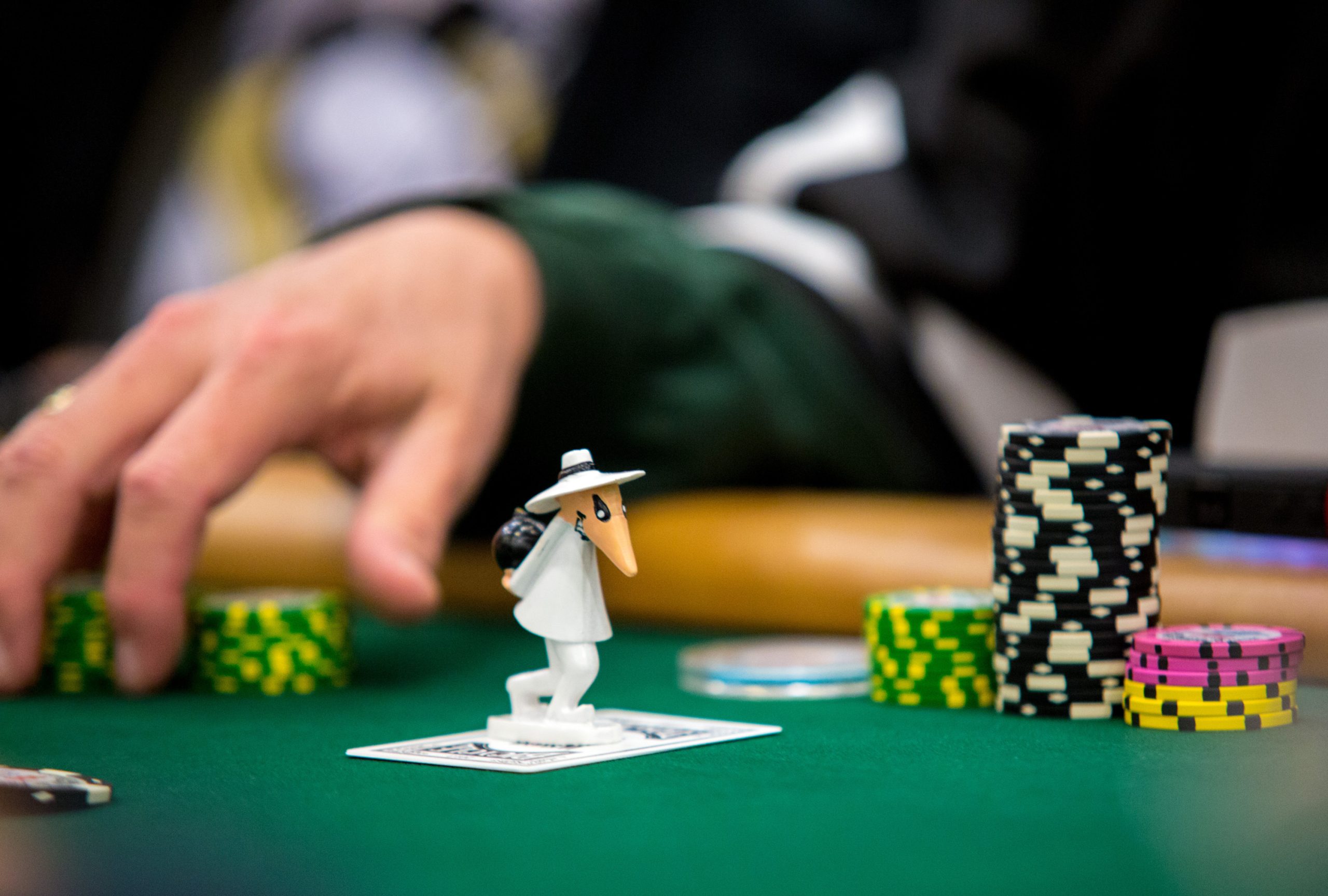 slow play poker strategy trap opponent deception value Texas Holdem analysis