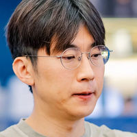 Gyeongbyeong Lee