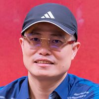 Viet Anh Le