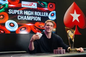 Alex Foxen 在 2019 年連續第二年奪得 GPI 年度最佳玩家,成為史上首位連霸此殊榮的選手。