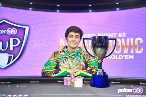Ali Imsirovic 在 2021 年現場賽事回歸後豪取逾 600 萬美元獎金,以 3,478.55 分奪得 GPI 年度最佳玩家。