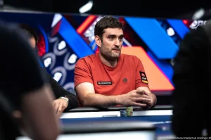 EPT Monte Carlo Main Event Final Table: PokerStars Ambassador Mestre is currently in second place, closely following Binder.