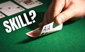 Poker Risk Control Strategy 德州撲克All-in風險控制示意圖,展示高風險決策與波動管理