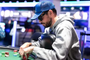 Nick Schulman đã lọt vào bàn chung kết WSOP bốn lần trong vòng hai tuần.