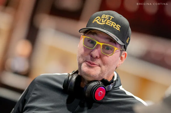 Phil Hellmuth thể hiện phong độ ấn tượng trong ngày thứ hai tham gia PPC sau khi bình phục khỏi COVID.