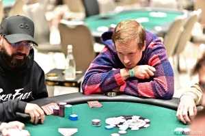 線上撲克傳奇「Isildur」在 WSOP 賽事攤牌時誤棄獲勝手牌