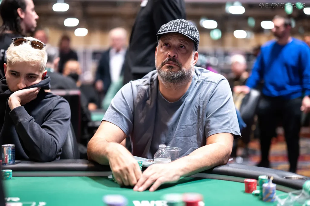 Jean-Robert Bellande đang dẫn đầu giải đấu WSOP $3,000 No-Limit Hold'em năm 2026.