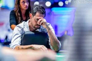 Nick Schulman赢得第九条WSOP金手链后接受采访