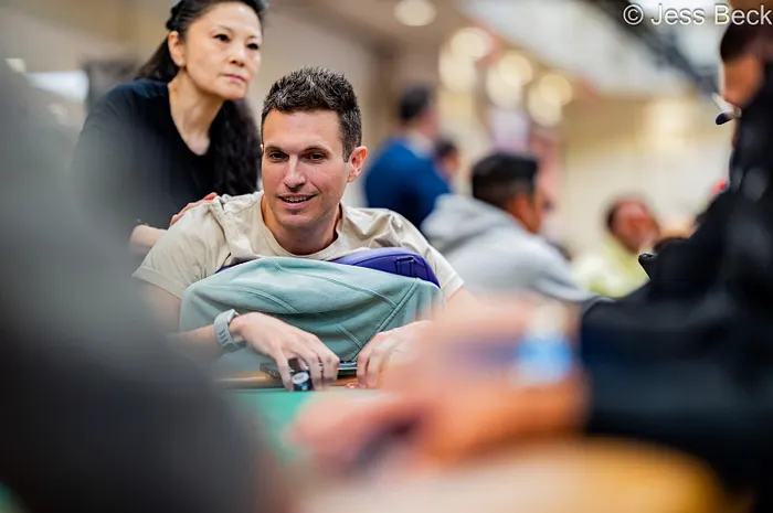 Doug Polk 在 WSOP 主賽事第一天經歷瘋狂雲霄飛車