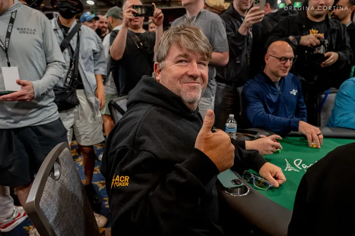 Nhà vô địch thế giới Chris Moneymaker đã bị loại ở giai đoạn "bong bóng" của sự kiện chính WSOP 2026.