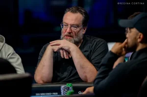 殘酷 Bad Beat 讓 Todd Brunson 在 WSOP 主賽事翻倍後仍遭淘汰