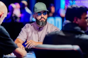 Bryn Kenney 豪客赛夺冠，成为首位现场锦标赛奖金突破9,000 万美元选手