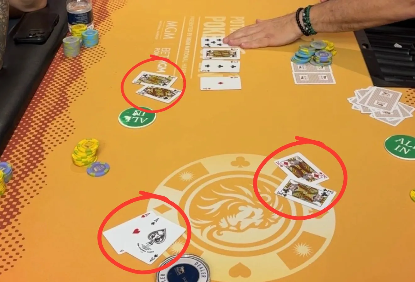 Izzy Einsidler在Potomac Summer Poker Open以AA擊敗KK與QQ三方全下