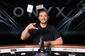 Mikalai Vaskaboinikau奪Onyx $50,500 High Roller Championship冠軍