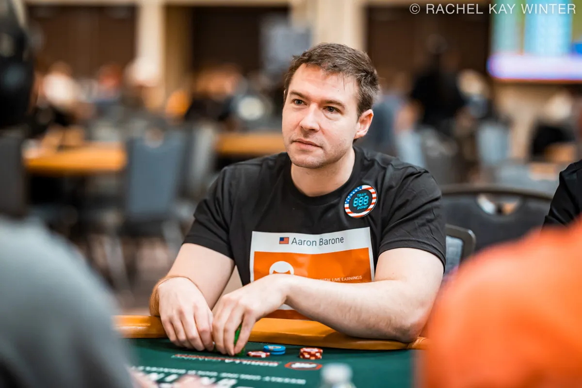 Aaron Barone晉級2026 PokerNews Online Championship神秘賞金主賽決賽桌，以1460290記分牌排名第四