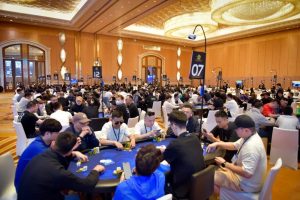 潘建棋以301500記分牌領跑2026 CPG橫琴灣巡遊賽主賽B組，644人參賽232人晉級